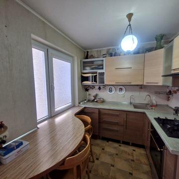 Євгена Танцюри вул., 21