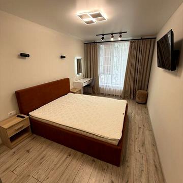 Довгострокова оренда 1к Квартира Вербицького Михайла вулиця