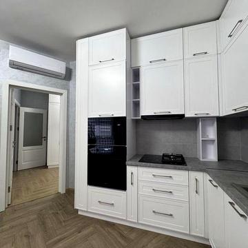 Оренда великої 1,5 квартири у центрі