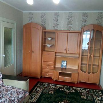 Здається 1-кімнатна квартира. Рівне