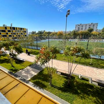 Березнева вул., 14-Б