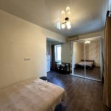 1к.студія, пр. Металургів, 4/5. Повна комплектація.