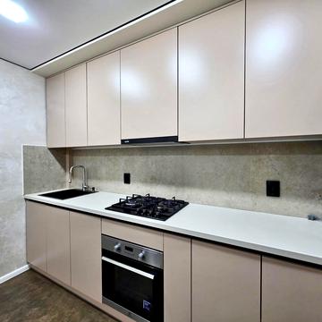 Андрія Сахарова вул., 8