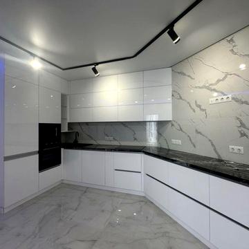 Новая 3к в новом доме на Таирово