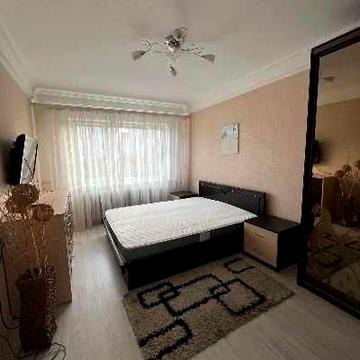 Оренда сучасної 2-х кімн.  бул. В.Гавела 3! Вперше! Без комісії!