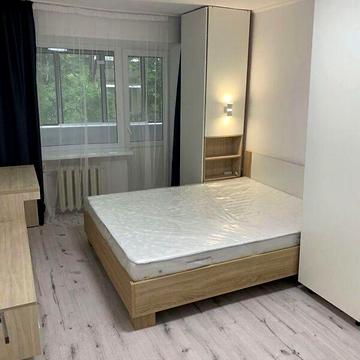 Довгострокова оренда 2к Квартира Івасюка Володимира вулиця