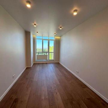 Продам двокімнатну квартиру з ремонтом