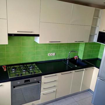 Оболонський просп., 36