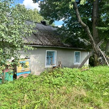 Набережна, 6