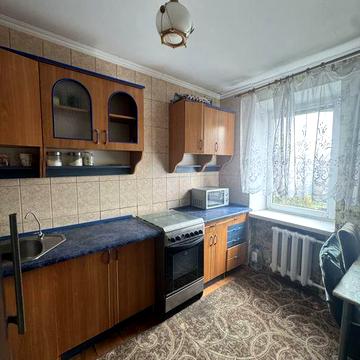 Оренда можлива з тваринами біля автостанціі