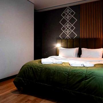 Продається котедж у центрі Буковеля з дизайнерським ремонтом