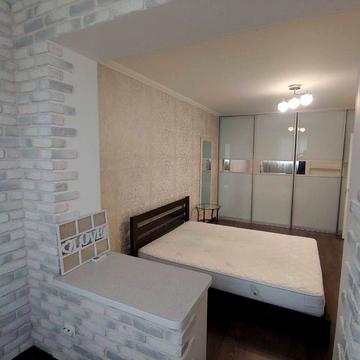 Оренда 2к квартири 74 кв. м. Вул. Білицька, 18