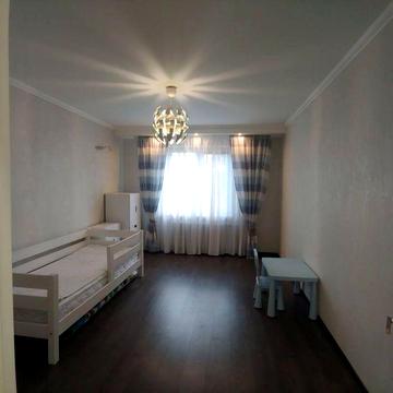 Оренда 2к квартири 74 кв. м. Вул. Білицька, 18