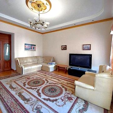 Дерибасівська вул., 31