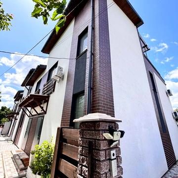 Українська вул.