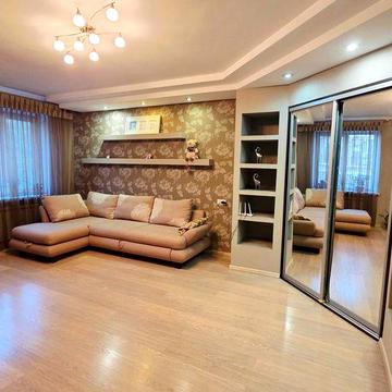 Продаж 4 кімнатної квартири в історичному центрі вул. Новосельського