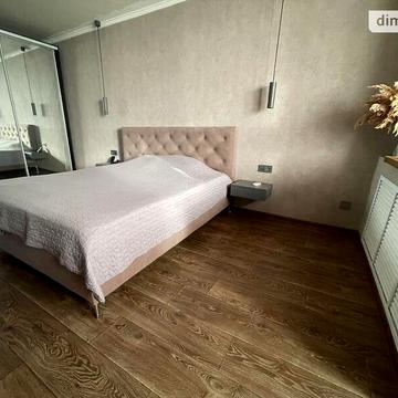 Довгострокова оренда 3к Квартира Кондратюка Юрія вулиця