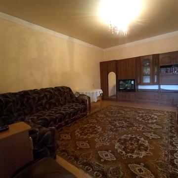 Європейська пл. (Катерининська), 75