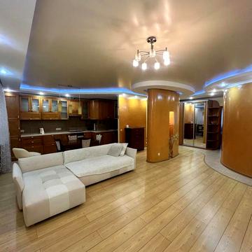 Петра Григоренка просп., 28