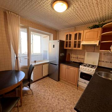 Власник. Продаж квартири (1 кімнатна), метро Мінська