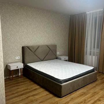 Нова Квартира від хазяйки на довгий термін