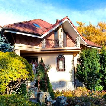 Пляжна вул.