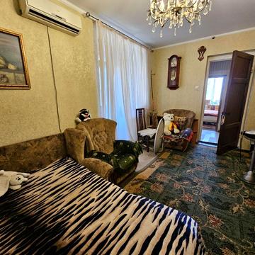 Ігоря Новицького вул. (Галатова), 2