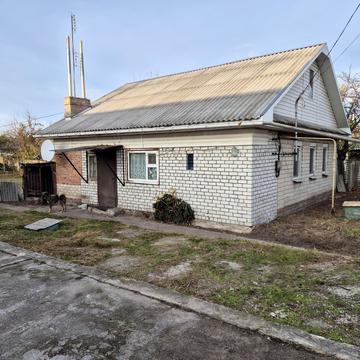 Володимира Сосюри, 42