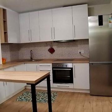 Приміська вул., 26