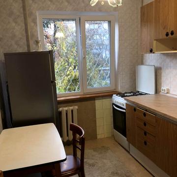 Олексія Вадатурського вул. (Маршала Малиновського), 21