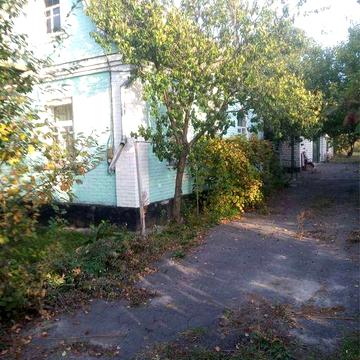 Будинок з приватизованою ділянкою 0.137 га у м. Березань (жд вокзал)