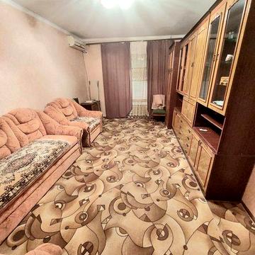 50 м² комфорту: покращене планування, меблі, кондиціонер (Молодіжний)