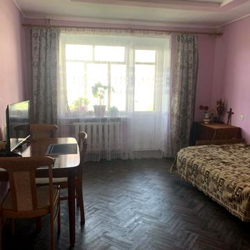 Джона Ленона вул., 36