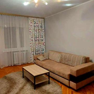 вул. Лабораторна. Печерськ. Продаж 1-кімнатної квартири.