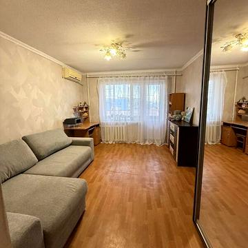 Продаж 1к Квартира Дія Максима вулиця