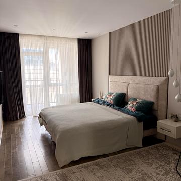 Володимира Антоновича вул. (), 122