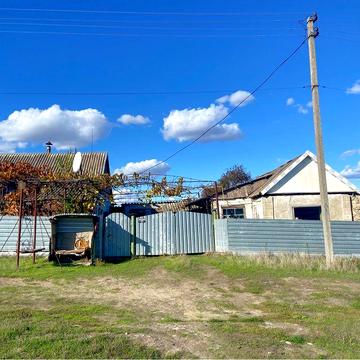 Затишний будинок