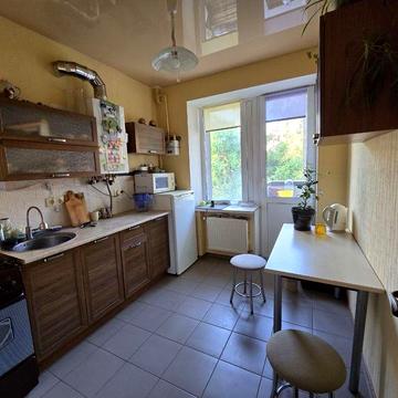 Продаю 1-комн. кв. в г.Ирпень, ул. Университетская.