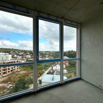 Очеретяна вул., 11