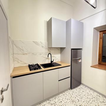 Ринок пл., 44