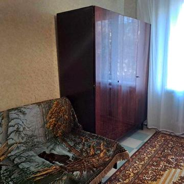 Сдам двухкомнатную квартиру на Днепропетровской дороге