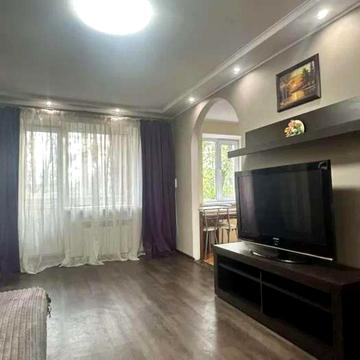 Академіка Шалімова вул. (Героїв Севастополя), 44/10