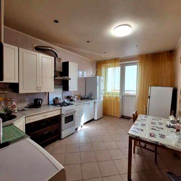 Коцюбинське. Здам велику 1 кімнатну квартиру  вул. Меблева 11 Б