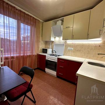 Довгострокова оренда 2-х кімнатна квартира метро Васильківська