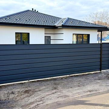 Новий будинок з газом, щойно збудований єОселя