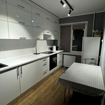 2-х кімнатна квартира , рн острова