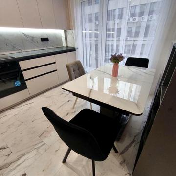 Євгена Коновальця вул., 37-А