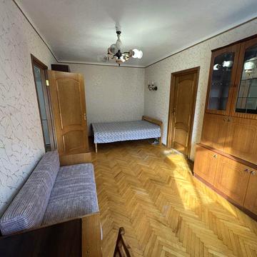 Здам1кв індустріальний міст трамвай метро вокзальнаКПІ почайнаНАУ