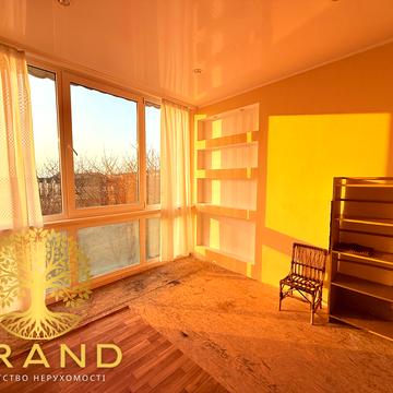 Максима Залізняка вул., 36