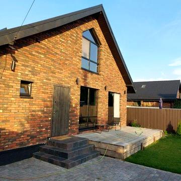 Затишний будинок 100кв.м, 10 хвилин до метро